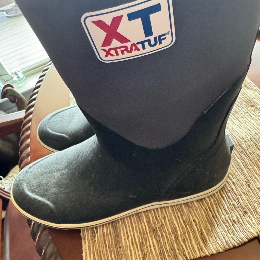 XTRATUF Men's Black Boots